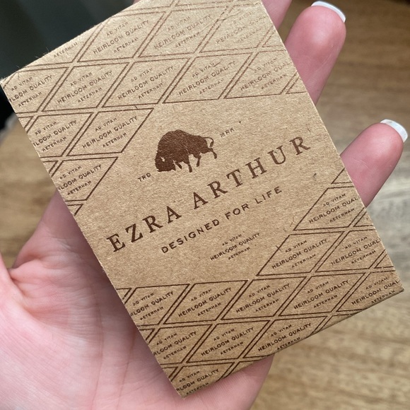 Ezra Arthur | Accessories | Ezra Arthur No 2 Mens Cardholder Wallet
